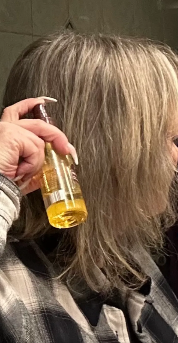 Olja för håret